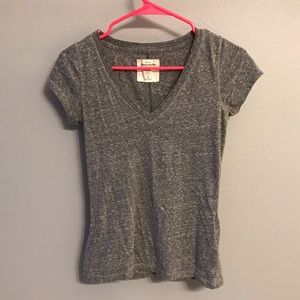Abecrombie & Fitch V neck